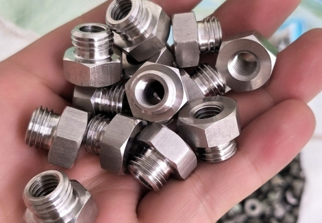 精密五金零件加工時要注意什么？